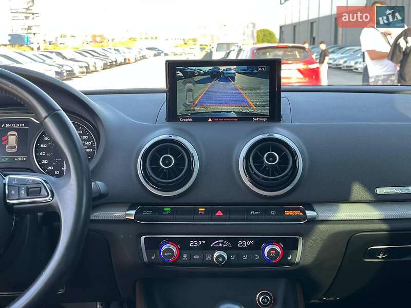 Хэтчбек Audi A3 Sportback 2016 в Львове