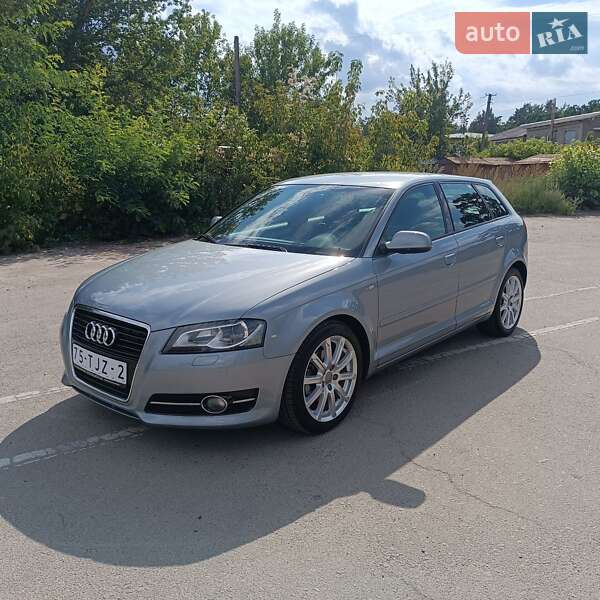 Хэтчбек Audi A3 Sportback 2012 в Киеве