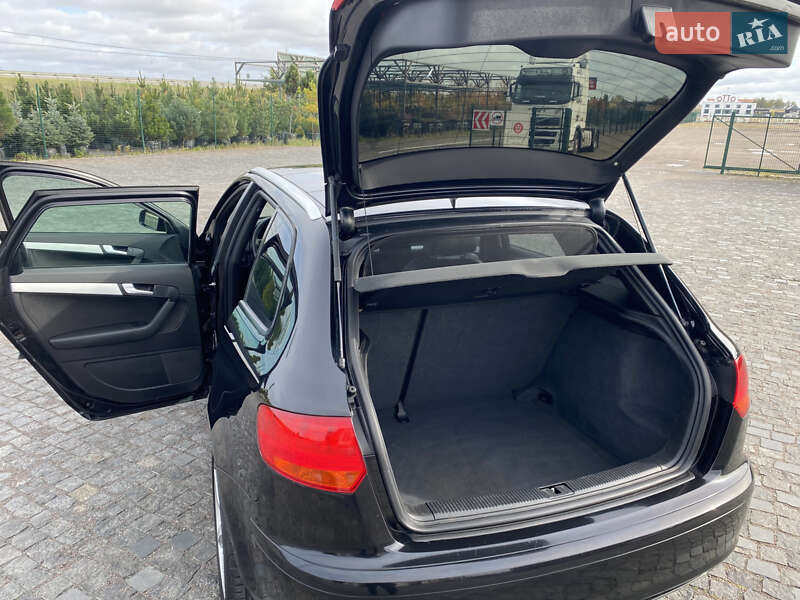 Хэтчбек Audi A3 Sportback 2006 в Ровно