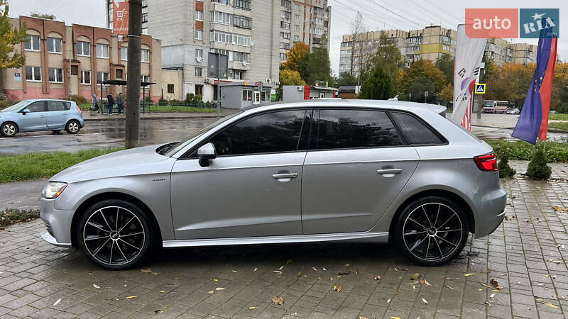 Хэтчбек Audi A3 Sportback 2017 в Львове