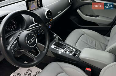Хетчбек Audi A3 Sportback 2017 в  фото 28 Хетчбек Audi A3 Sportback 2017 в