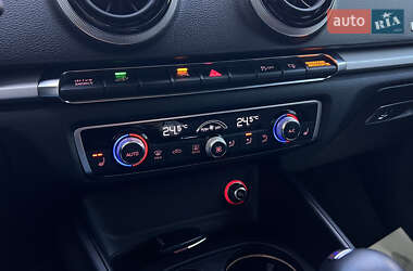 Хетчбек Audi A3 Sportback 2016 в  фото 15 Хетчбек Audi A3 Sportback 2016 в