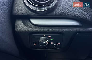 Хетчбек Audi A3 Sportback 2016 в  фото 22 Хетчбек Audi A3 Sportback 2016 в