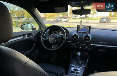Хетчбек Audi A3 Sportback 2016 в  фото 35 Хетчбек Audi A3 Sportback 2016 в