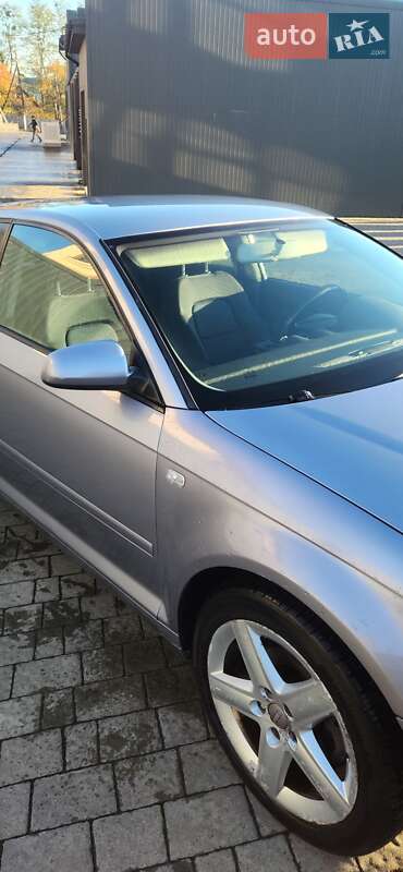 Купе Audi A3 Sportback 2004 в Івано-Франківську