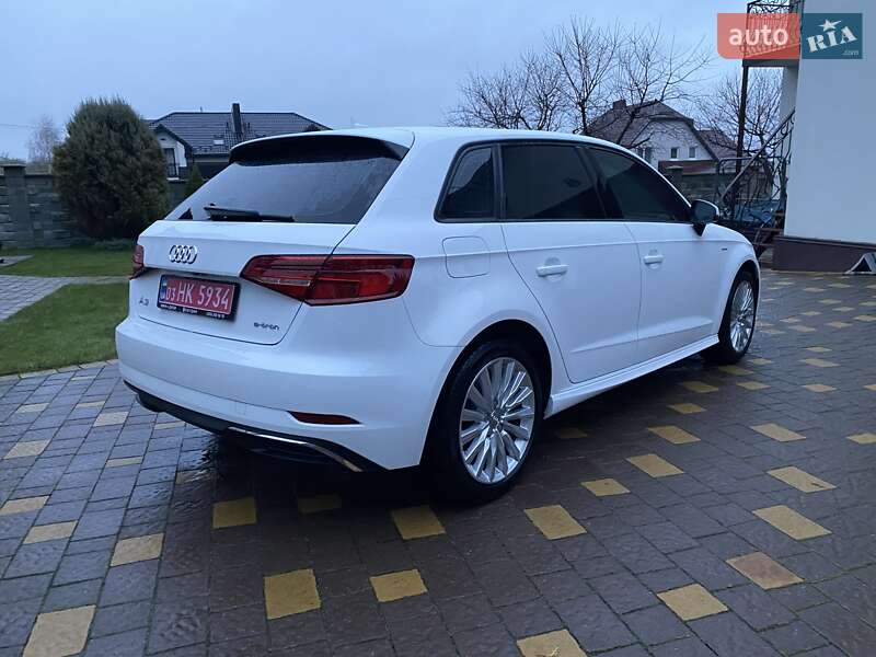 Хетчбек Audi A3 Sportback 2017 в Рівному фото 7 Хетчбек Audi A3 Sportback 2017 в Рівному