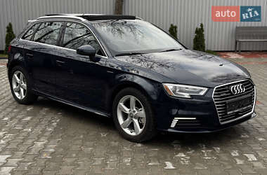 Хэтчбек Audi A3 Sportback 2016 в Костополе
