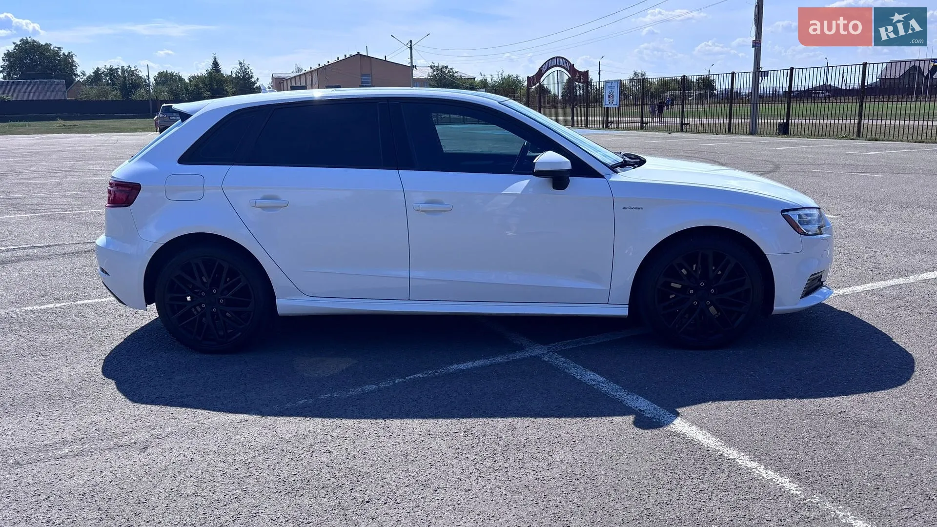2017 Audi A3 - мініатюра 3