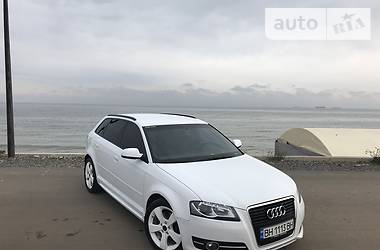Хетчбек Audi A3 2012 в 