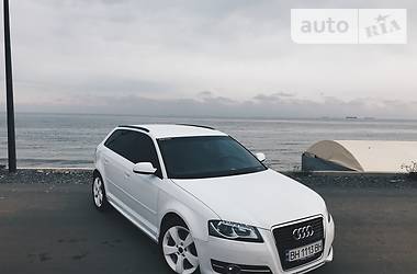 Хетчбек Audi A3 2012 в 