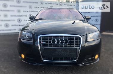 Хэтчбек Audi A3 2008 в 