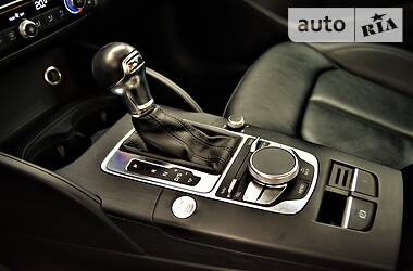 Седан Audi A3 2015 в 