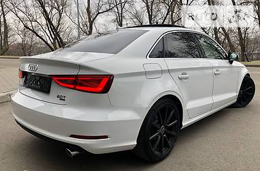 Седан Audi A3 2015 в Києві