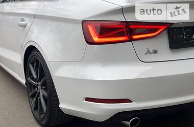 Седан Audi A3 2015 в Киеве