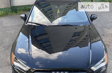 Седан Audi A3 2016 в 
