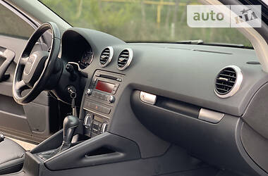 Хетчбек Audi A3 2011 в 