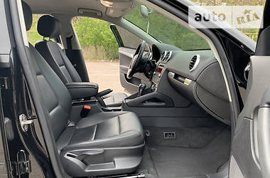 Хетчбек Audi A3 2011 в 