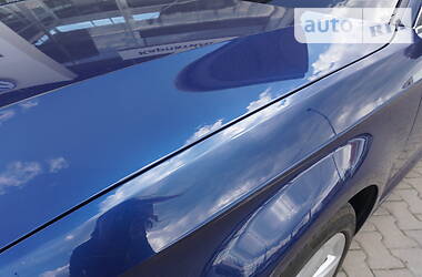 Хэтчбек Audi A3 2016 в 