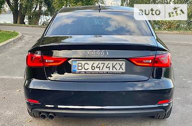 Седан Audi A3 2016 в 