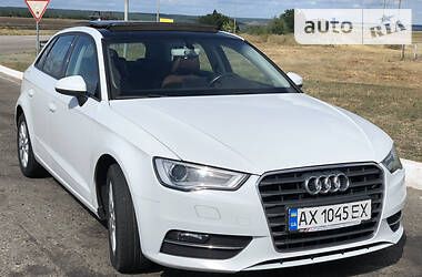 Хэтчбек Audi A3 2015 в Харькове