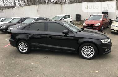 Седан Audi A3 2016 в 