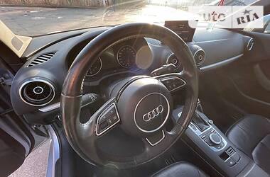 Седан Audi A3 2014 в Ровно