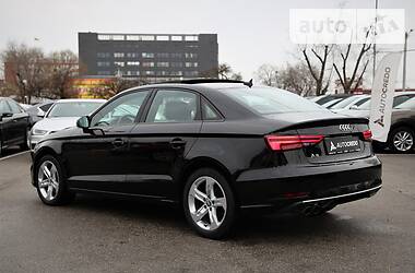 Седан Audi A3 2017 в Харькове