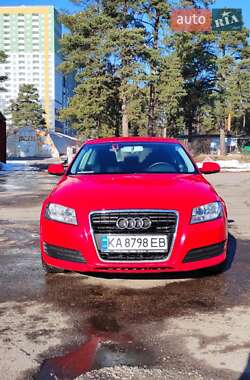 Хэтчбек Audi A3 2010 в 