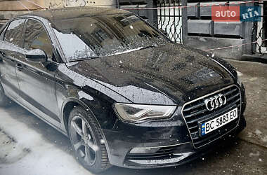 Седан Audi A3 2015 в Львове