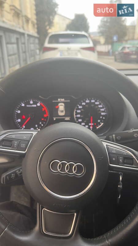 Седан Audi A3 2015 в Львове