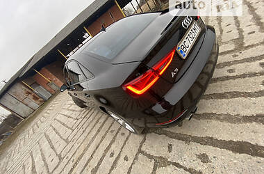 Седан Audi A3 2016 в 