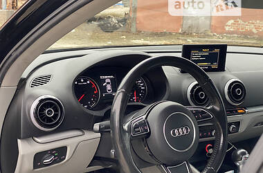 Седан Audi A3 2016 в 