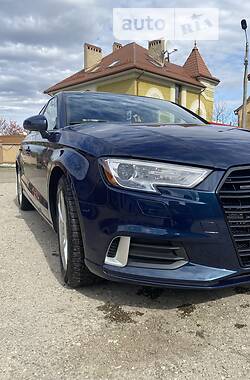 Седан Audi A3 2017 в 