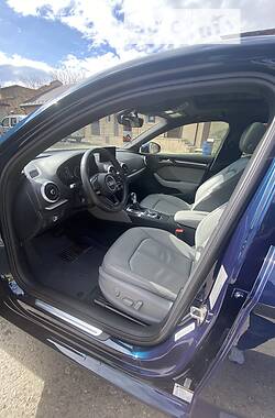 Седан Audi A3 2017 в 