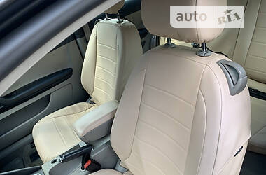 Хэтчбек Audi A3 2005 в 
