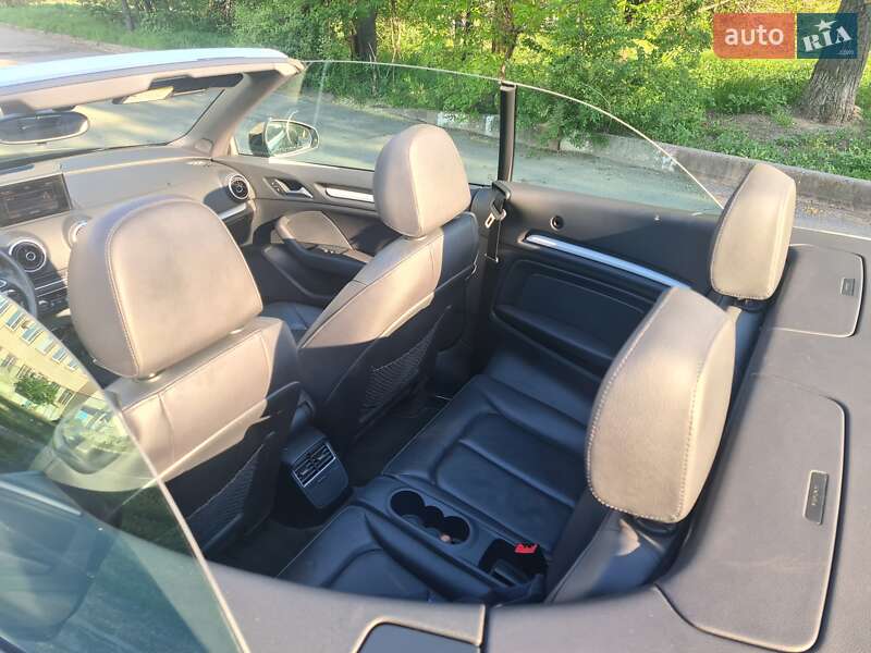 Кабріолет Audi A3 2015 в Запоріжжі