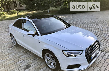 Седан Audi A3 2016 в 