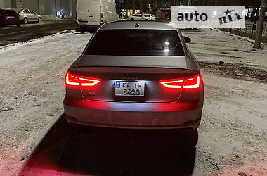 Седан Audi A3 2015 в Киеве