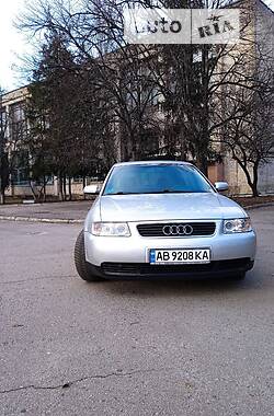 Хетчбек Audi A3 2001 в Харкові