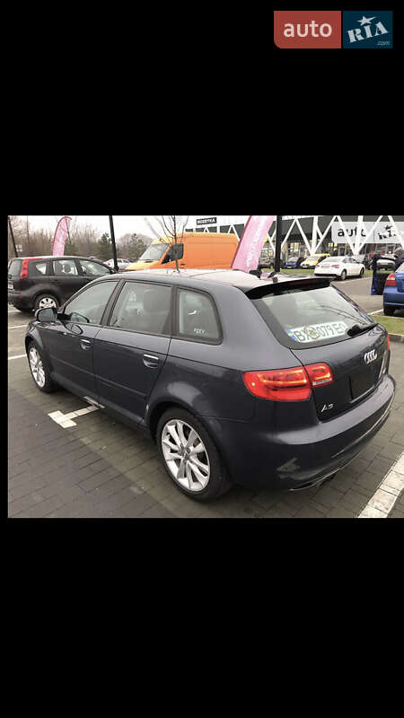 Хэтчбек Audi A3 2012 в Верховине