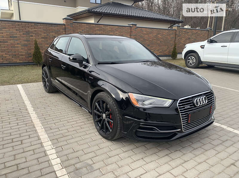 Хэтчбек Audi A3 2016 в Виннице