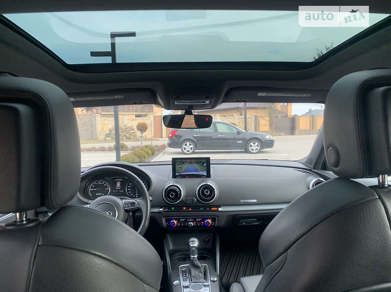 Хэтчбек Audi A3 2016 в Виннице
