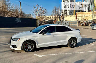 Седан Audi A3 2015 в Одессе