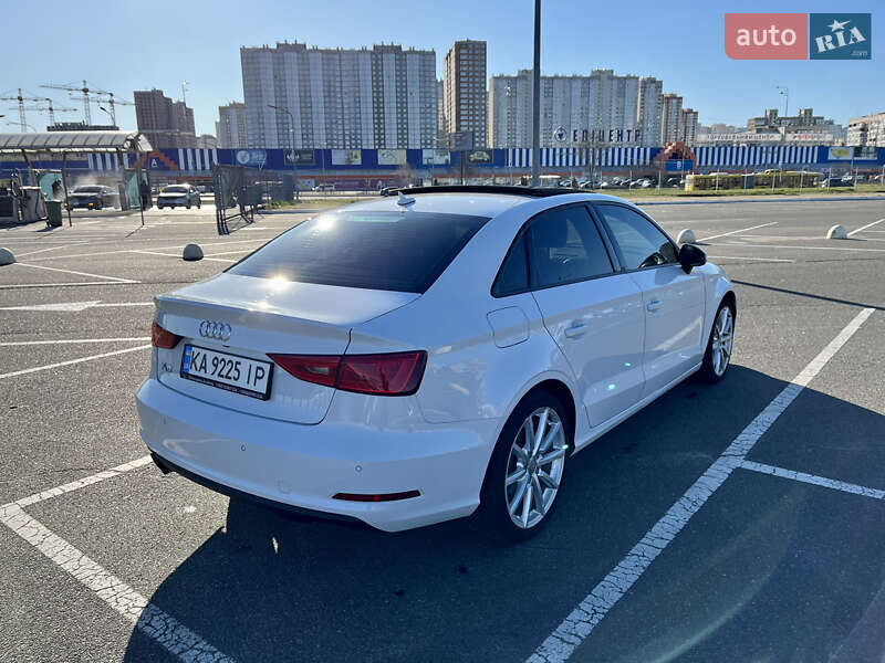 Седан Audi A3 2015 в Києві