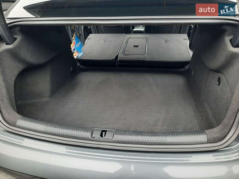 Седан Audi A3 2015 в Коломиї