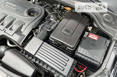 Хэтчбек Audi A3 2011 в 