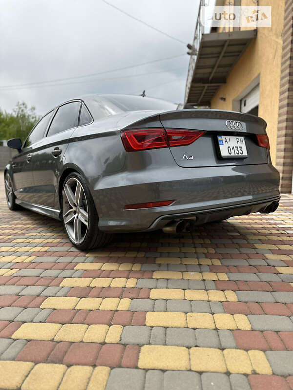 Седан Audi A3 2015 в Киеве