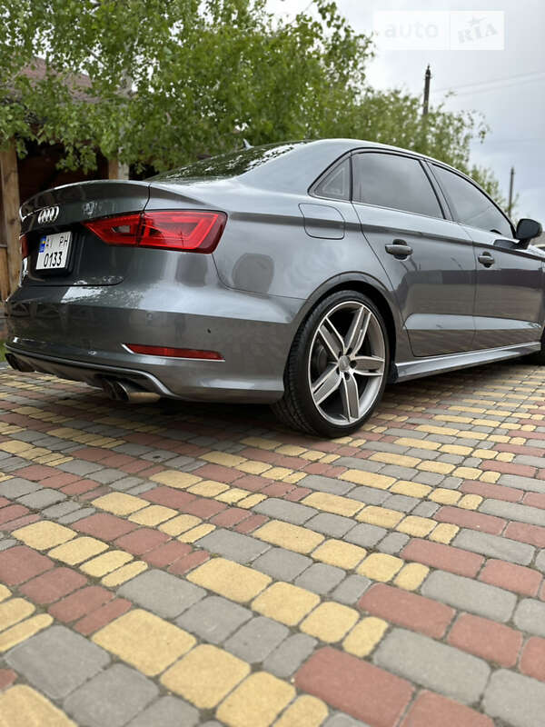 Седан Audi A3 2015 в Киеве