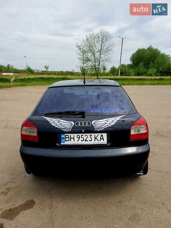 Хэтчбек Audi A3 2002 в Балте