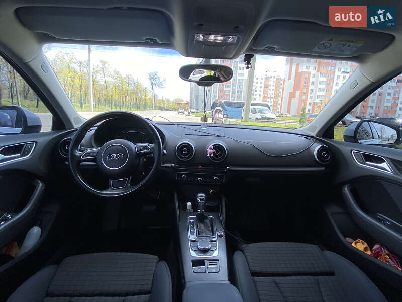 Хэтчбек Audi A3 2014 в Харькове